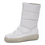 Модная женская обувь